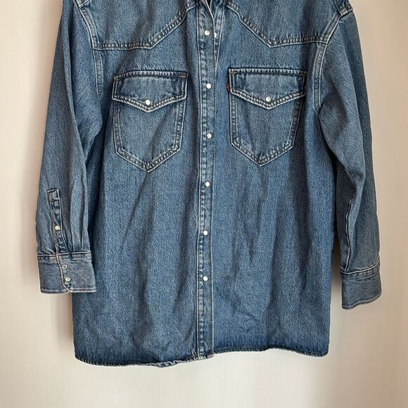 Levi's Men Unisex Classic Blue Button-Up Shirt western denim shirt jacket medium - Picture 3 of 11